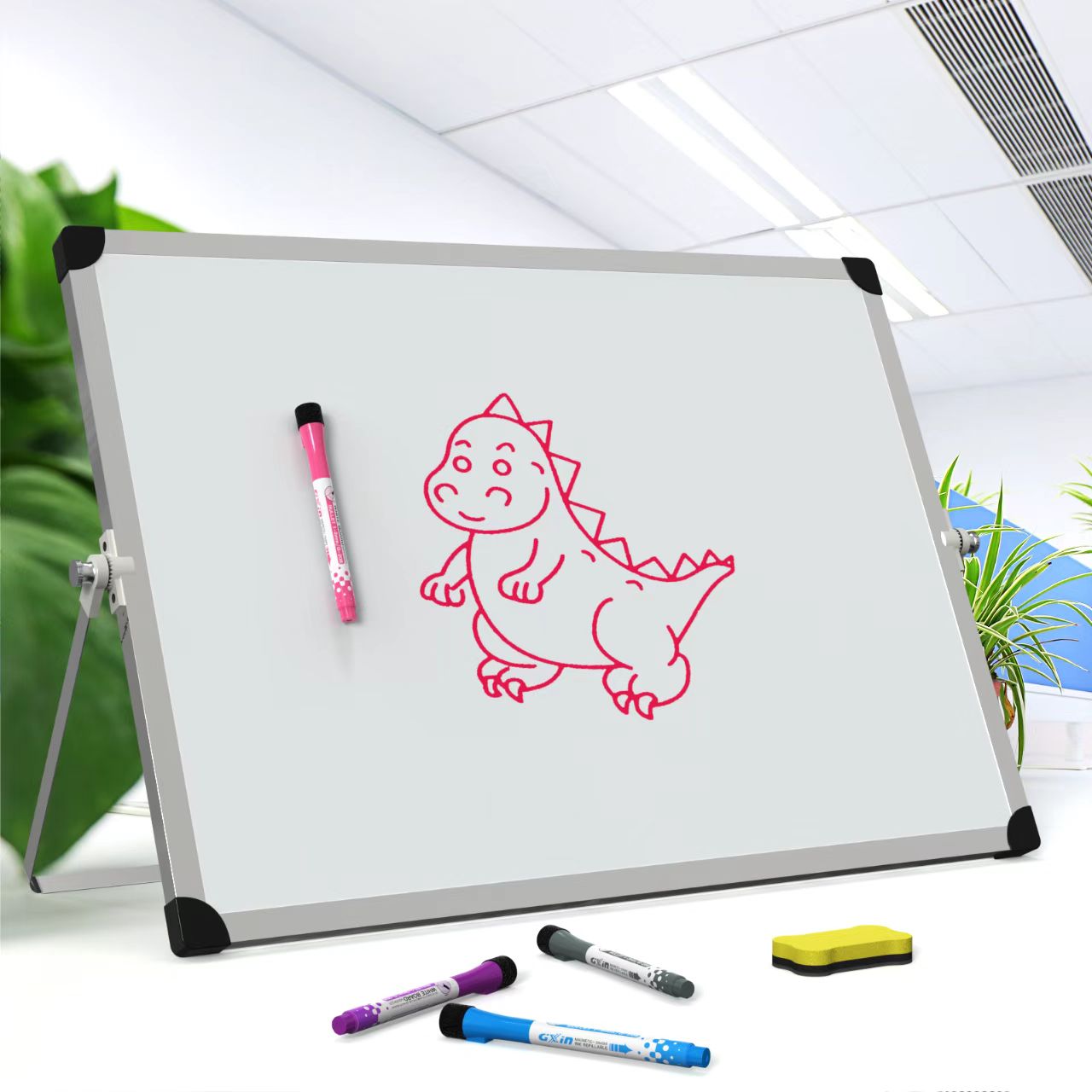 ART & CREATIVE PLAY: Draw characters, explore shapes and try something new.